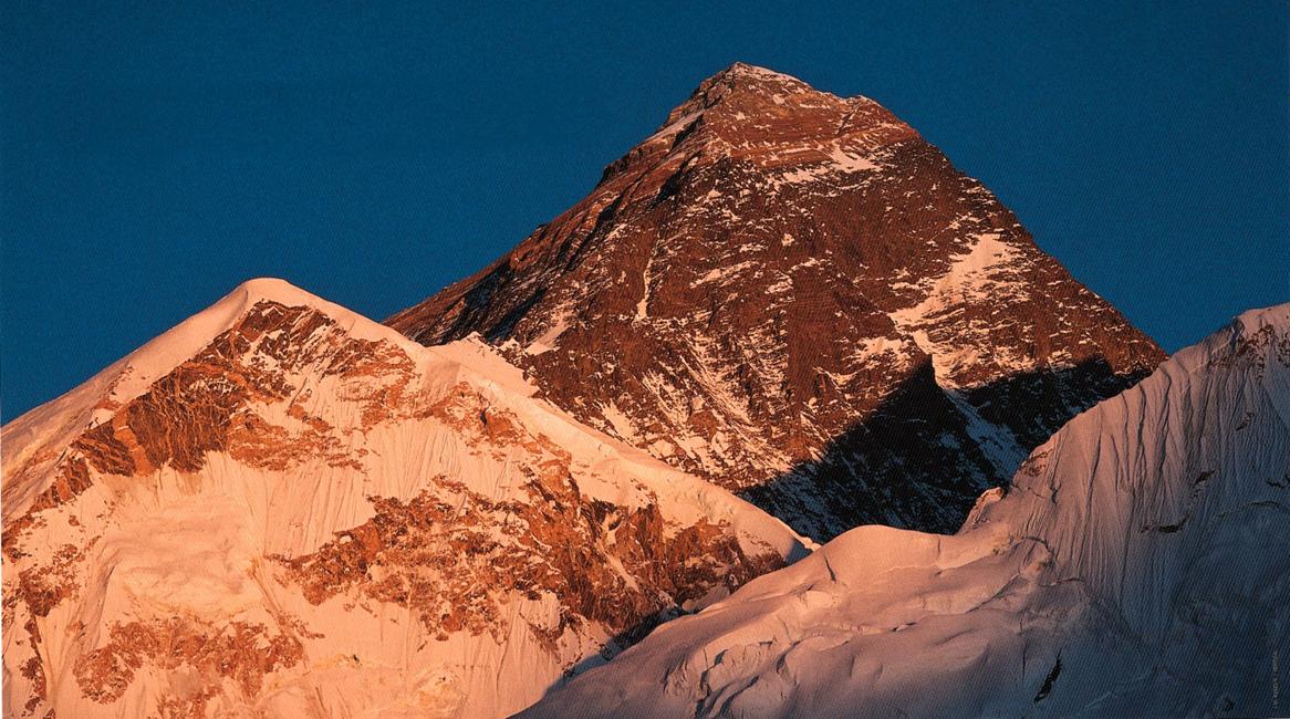 1ère Française au sommet de l'Everest