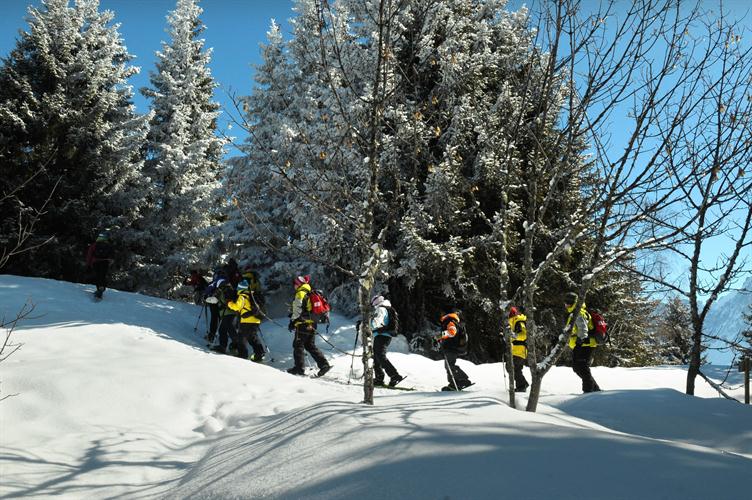 En une belle cordée, direction le Prarion !