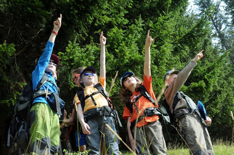 Au bout de quelques minutes, nous essayons de nommer les sommets qui nous font face: Mont maudit, Goûter, Bionnassay etc !