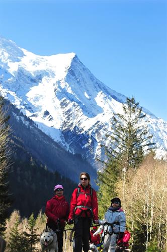 Top départ ! Toujours au pied du Mont-Blanc, la suite de nos aventures !