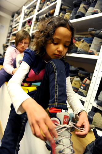 Eléna trouve chaussure à son pied.