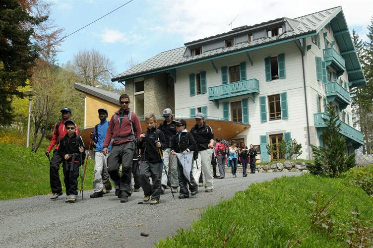 On quitte le chalet pour une promenade au bois du bouchet pour une mise en jambes.