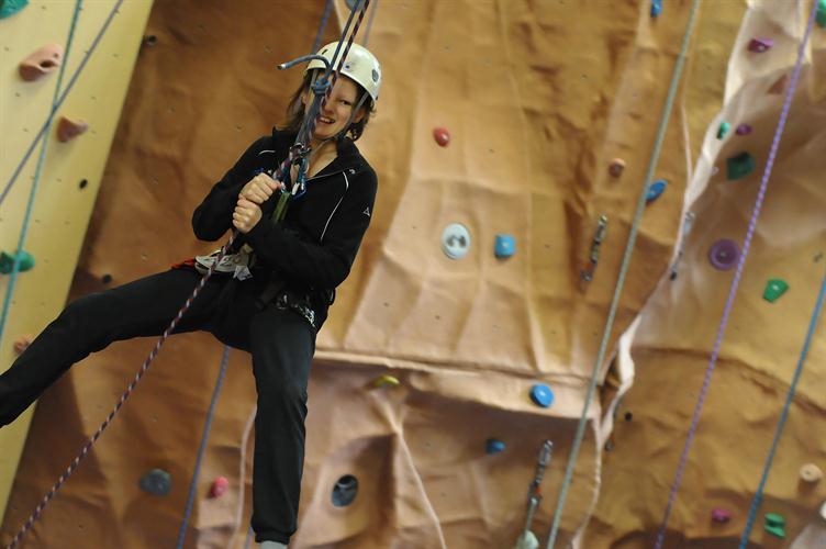 Version bien secouée pour Camille lors de son second rappel !