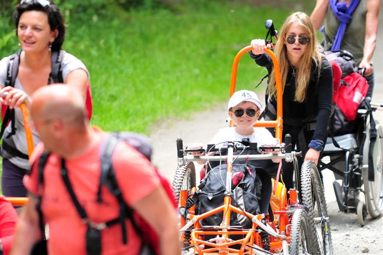 Une joyeuse et énergique rando sur les sentiers du Paradis des Praz ! (Louis)