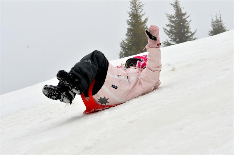 La fille qui descend tout shuss, et bien c’est Zoé !