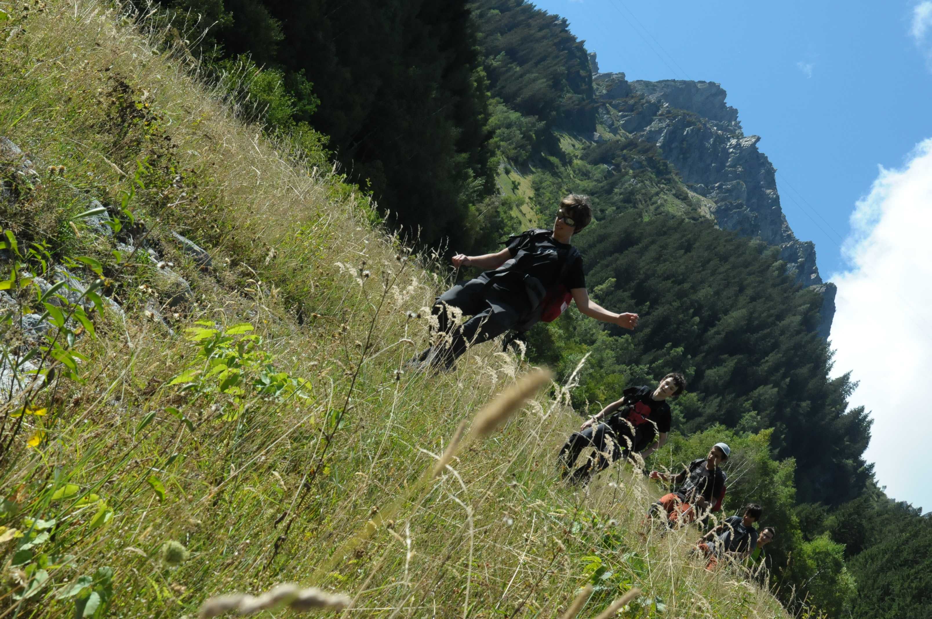 Descente vertigineuse dans les sentiers sinueux !