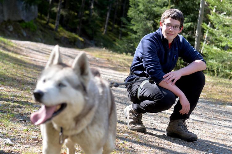 Quentin est très fière de nous présenter son nouveau husky tout terrain !
