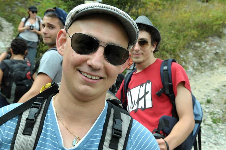 Tel un boss des bosses, un grimpeur inarrétable au sourire indéfectible, Greg !
