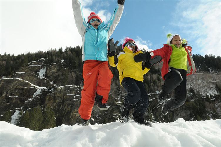 Mileina, raphaelle et Gabriela en version JUMP !