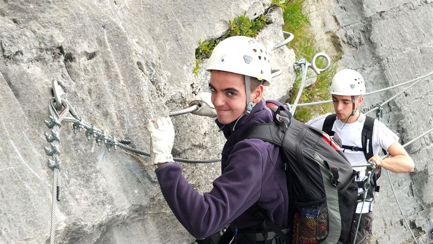 Joris menant sa cordée avec aplomb et sérénité !
