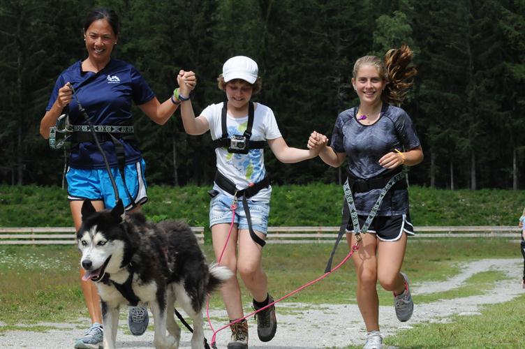 Chloé et ses copilotes, à la course de fin d