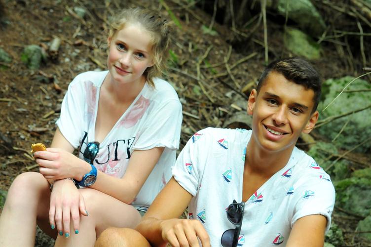 Deux collègues de marche au repos, Emmanuelle et Martin !