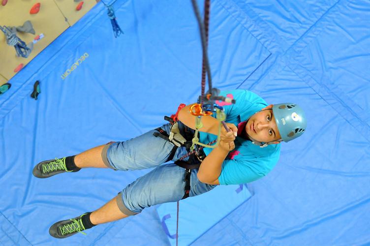 Descente de "bogoss" !!! Nico dans les airs !