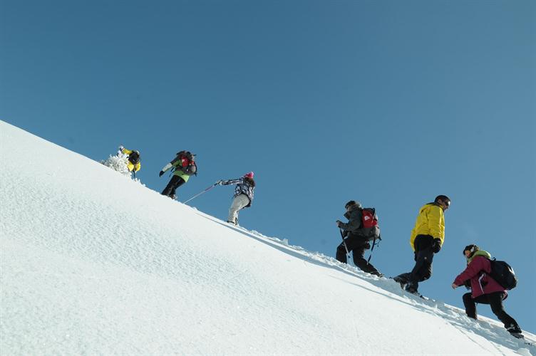 Jérôme guide la dernière cordée ! Nous touchons au but !