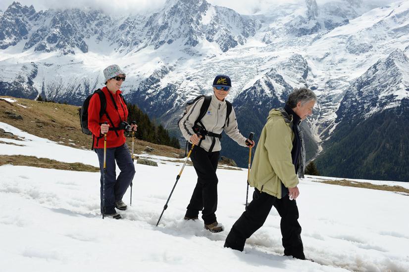 Chaine de stars devant la chaine de montagnes!