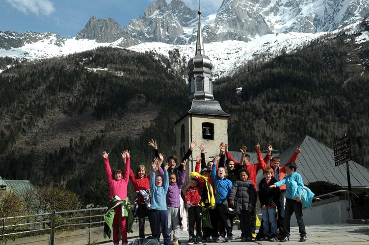 Pour fêter le soleil retrouvé, petite photo de groupe 100 % chamoniarde !