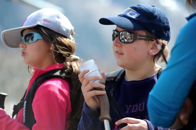 Lunettes et caszquettes obligatoires par ce temps!