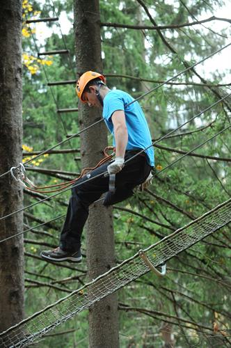 Tonicité musculaire de rigueur pour passer les obstacles ! (Val)