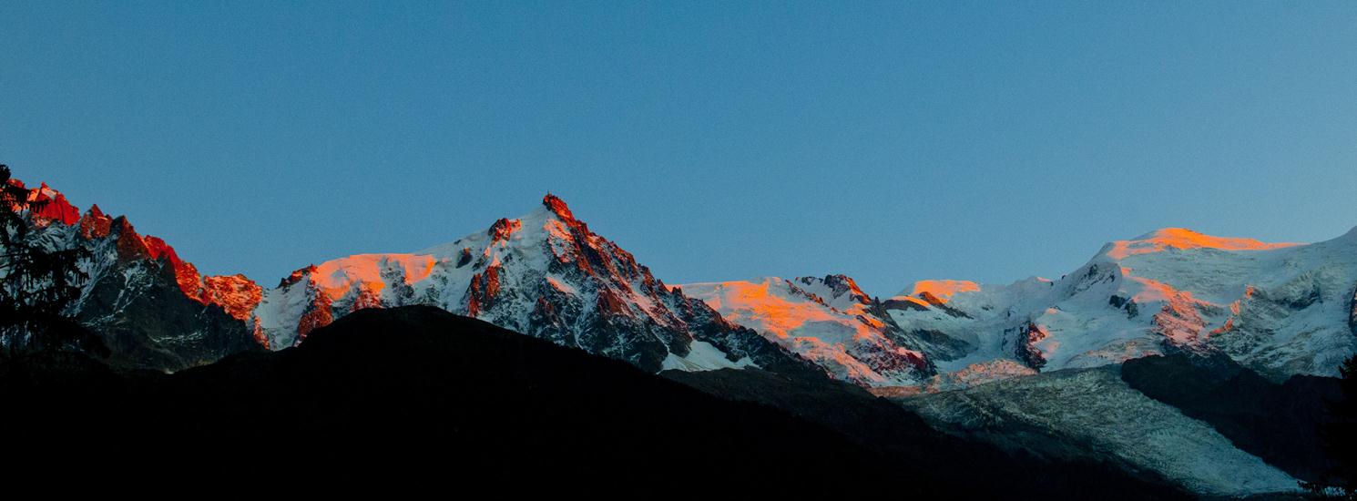 Ben voilà à quoi ça ressemble quand on lève les yeux par ici...