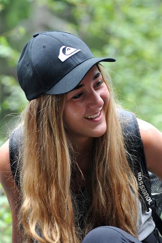 Chloé a le sourire! Quelle ambiance chez nos champions!