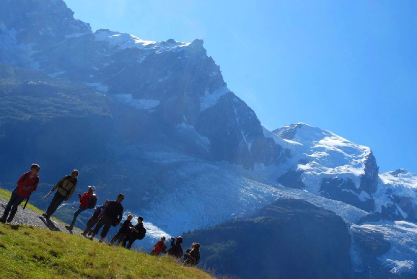 De spectacles en spectacles nous poursuivons notre randonnée face aux aiguilles de Cham !
