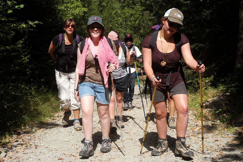 Allez courage les filles, c’est ça la montagne ! (Nicole et Laurie)