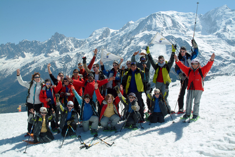 On prend de la hauteur aujourd’hui avec une randonnée en raquettes au cœur des montagnes !