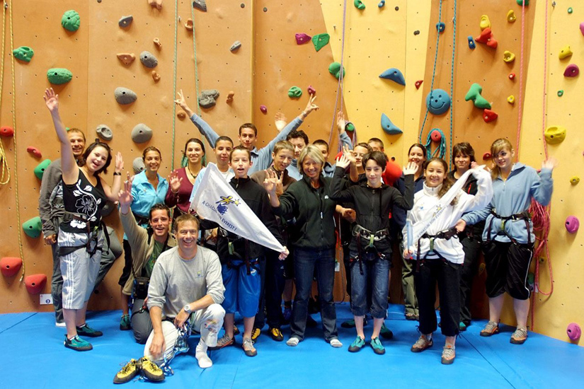 Aujourd’hui direction la salle d’escalade pour une initiation à la grimpe !