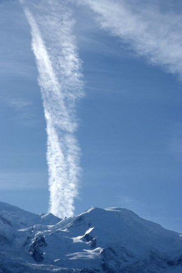 Réveil volcanique ce matin au pied du Mont-Blanc ! Une semaine qui s’annonce « éruptive » !