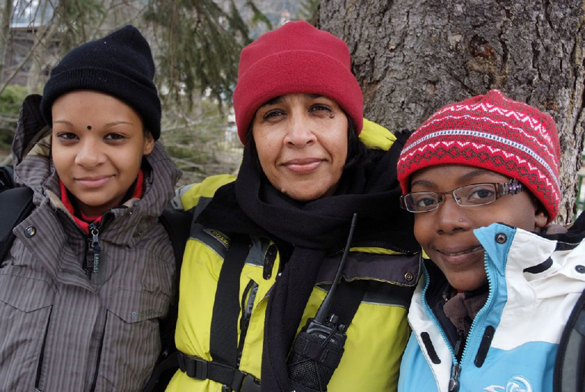 Chloé, Monira et Aboukaria.