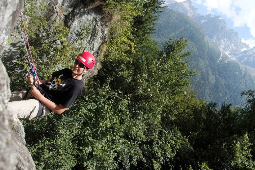 Une descente en rappel qui vaut la peine pour Valentin !