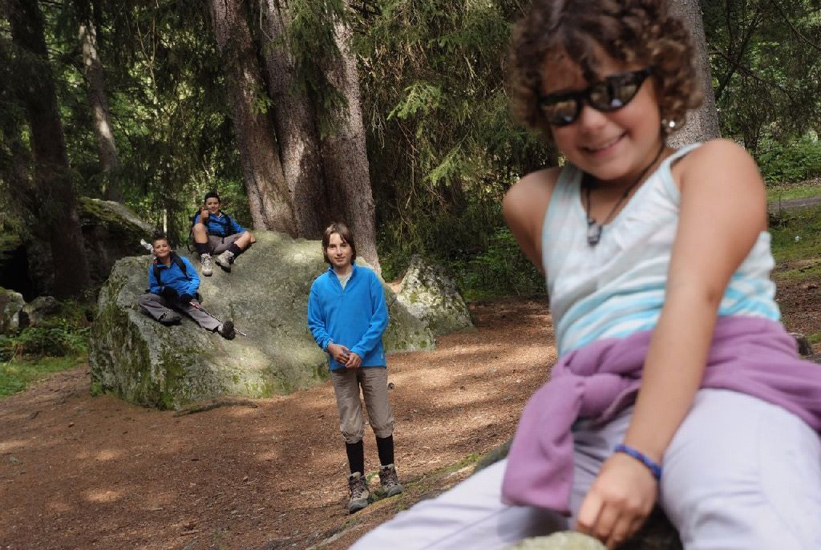 Du bonheur en perspective ! (Elisa, Lucylle, Victor et Rayan)