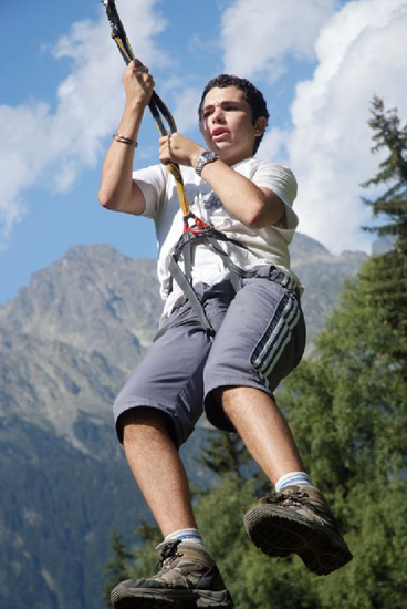 Benjamin a l’air de se demander comment faire pour s’arrêter !