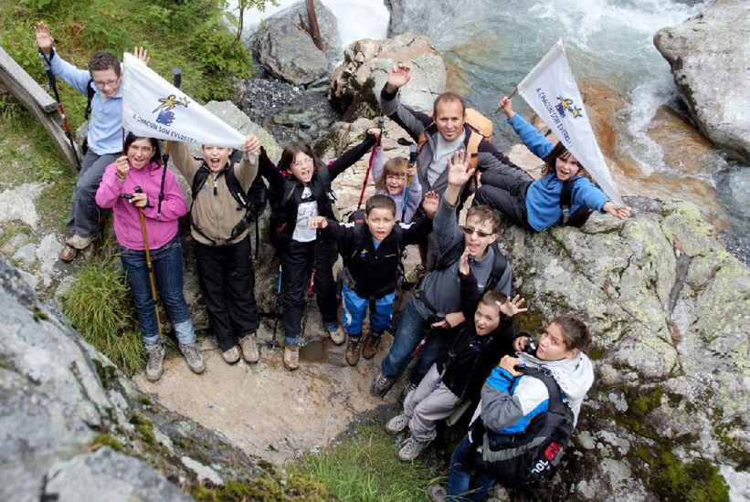 Allez, petite photo de groupe juste au-dessus de la fameuse cascade !