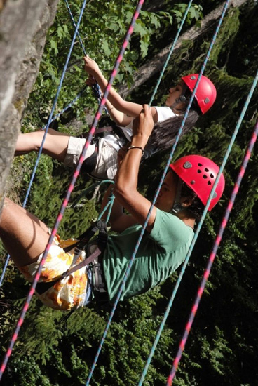 Petite course au rappel ! Misez sur la bonne couleur ! (Fedwa et Lesly)