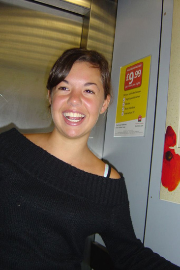 Margaux découvre les joies de l