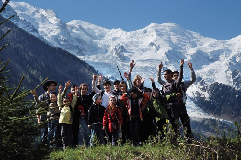 Au pied du Mont Blanc, on commence notre journée par un grand cri de motivation !