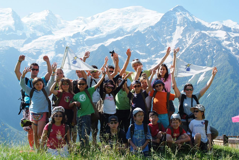 On est tous là devant le Mont-Blanc et on est MO-TI-VES !!!