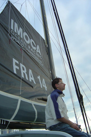 Florian a tout de suite trouvé une place à bord du voilier.