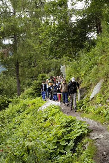 En file indienne pour les passages délicats, c’est de la randonnée extrême !