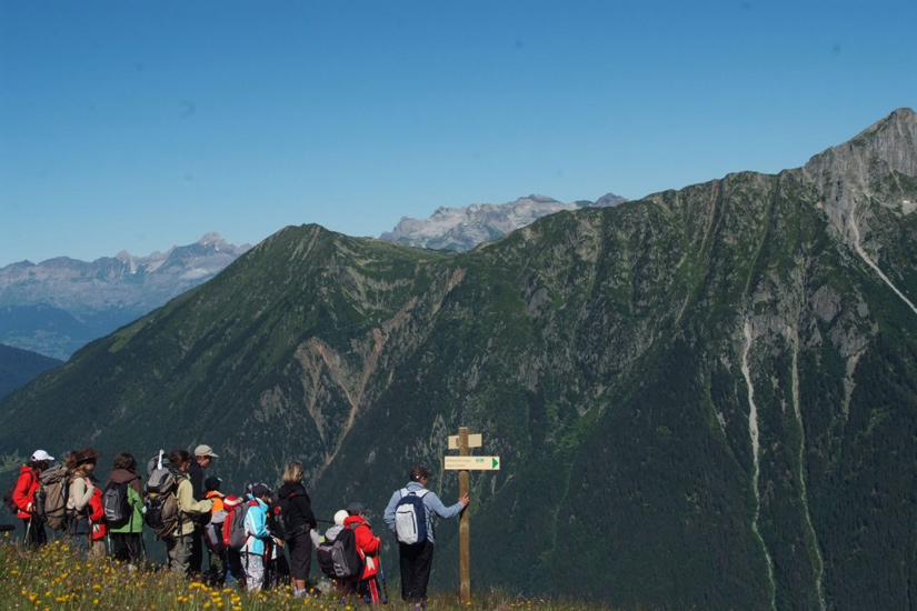 Le temps d’une pause est l’occasion pour nous de profiter de la vue et de nous sentir enivrés par l’altitude…