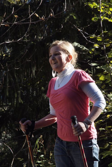 Tout sourire et ultra motivée, une randonneuse de charme : Marina !