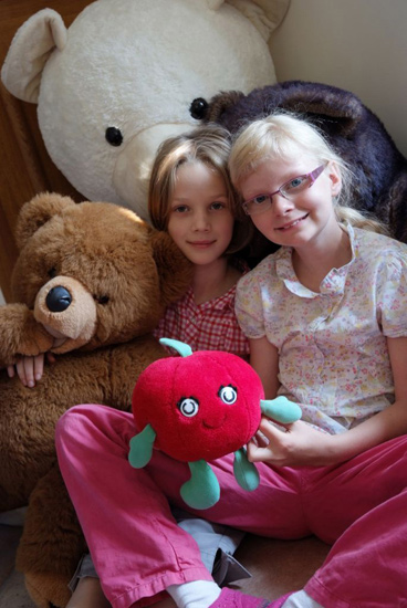 Les filles ont découvert le Merveilleux pays des Nounours… (Iris et Lysiane)