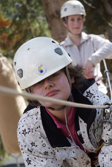 Ca te va bien le casque Camille, c’est la nouvelle mode à Chamonix ?