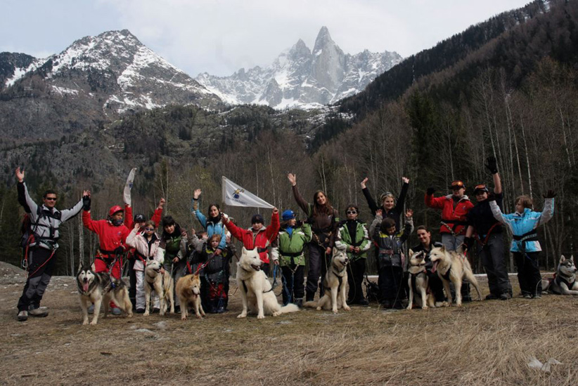 Pour l’après-midi, rendez-vous avec les chiens pour la cani-rando !