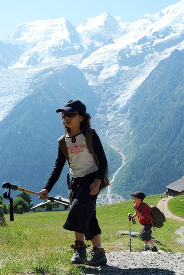 Elle est tellement courageuse Sihame qu’elle ne se sert même pas de son bâton !