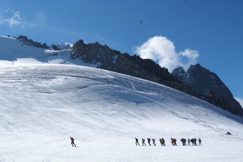 Nous progressons de mieux en mieux, au pied de l’Aiguille Verte !