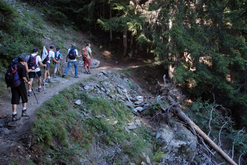 Passage légèrement périlleux en bord de gouffre !