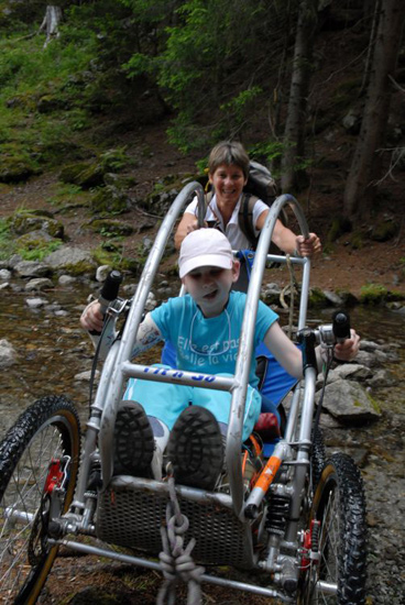 Audrey a choisi la formule Fauteuil Toute Terrain