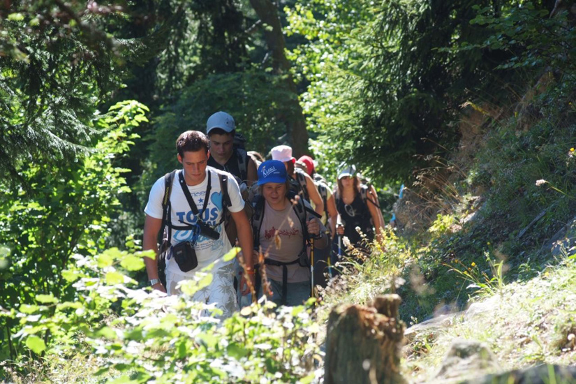 Dans les hauts bois, l’humeur de la troupe en trombe, bonne !